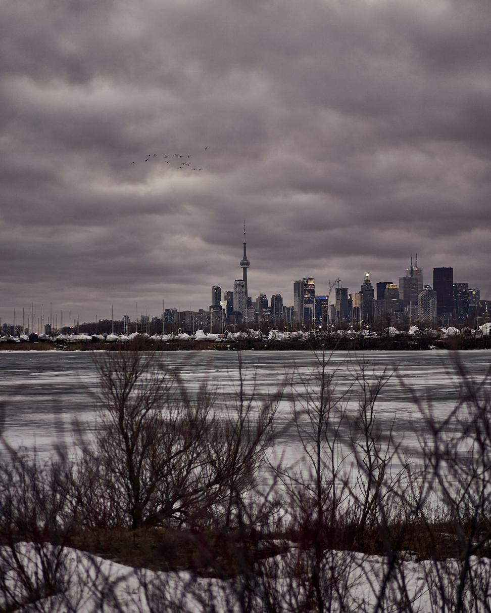 Toronto skyline at dusk